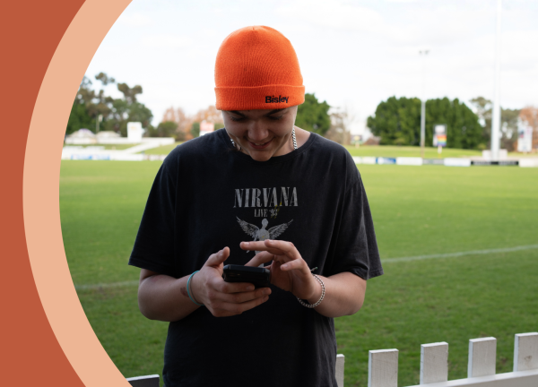 Supporting young people through the social media changes Image