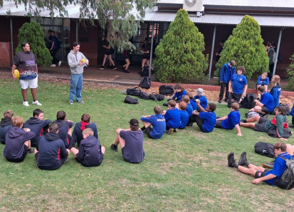 Manjimup connects with the community Image